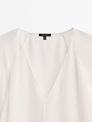 Біла блуза з пишними рукавами, Білий
